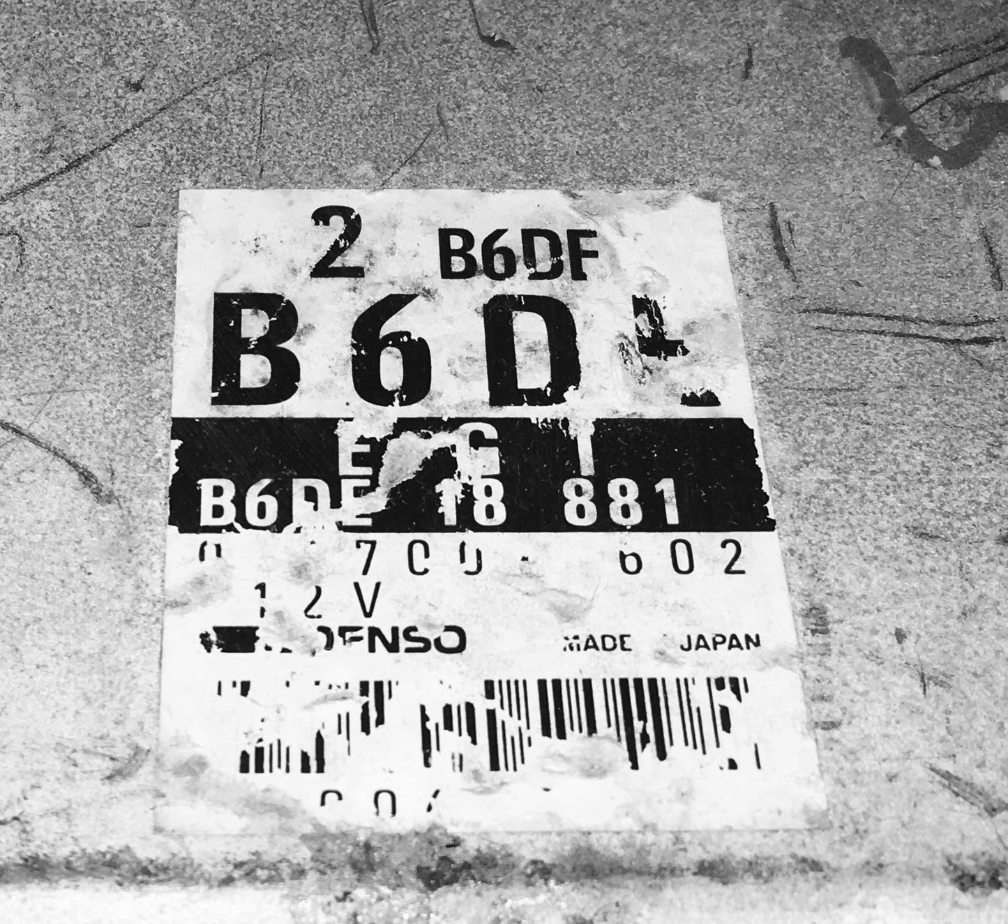 1993-1996 Mazda MX3 ECU B6DE 18 881