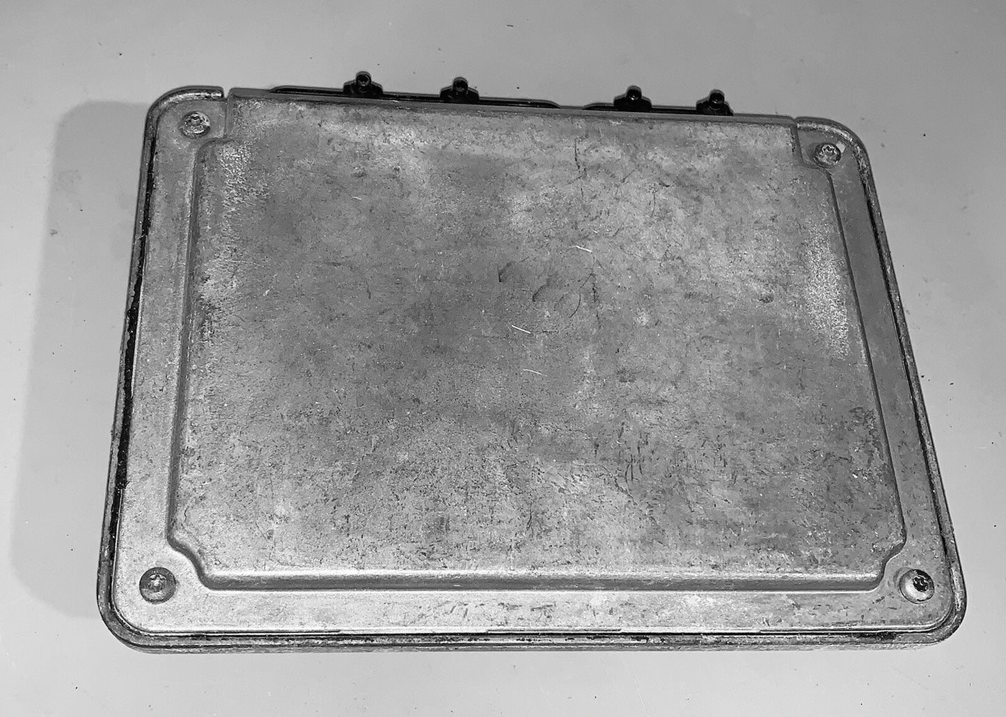 1999 VW Beetle ECU 06A 906 018 AE