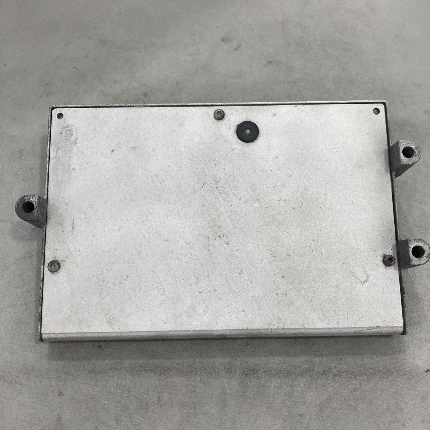 1998 Jeep Cherokee 4.0L ECU/ECM R6046363AJ / P56046363AJ