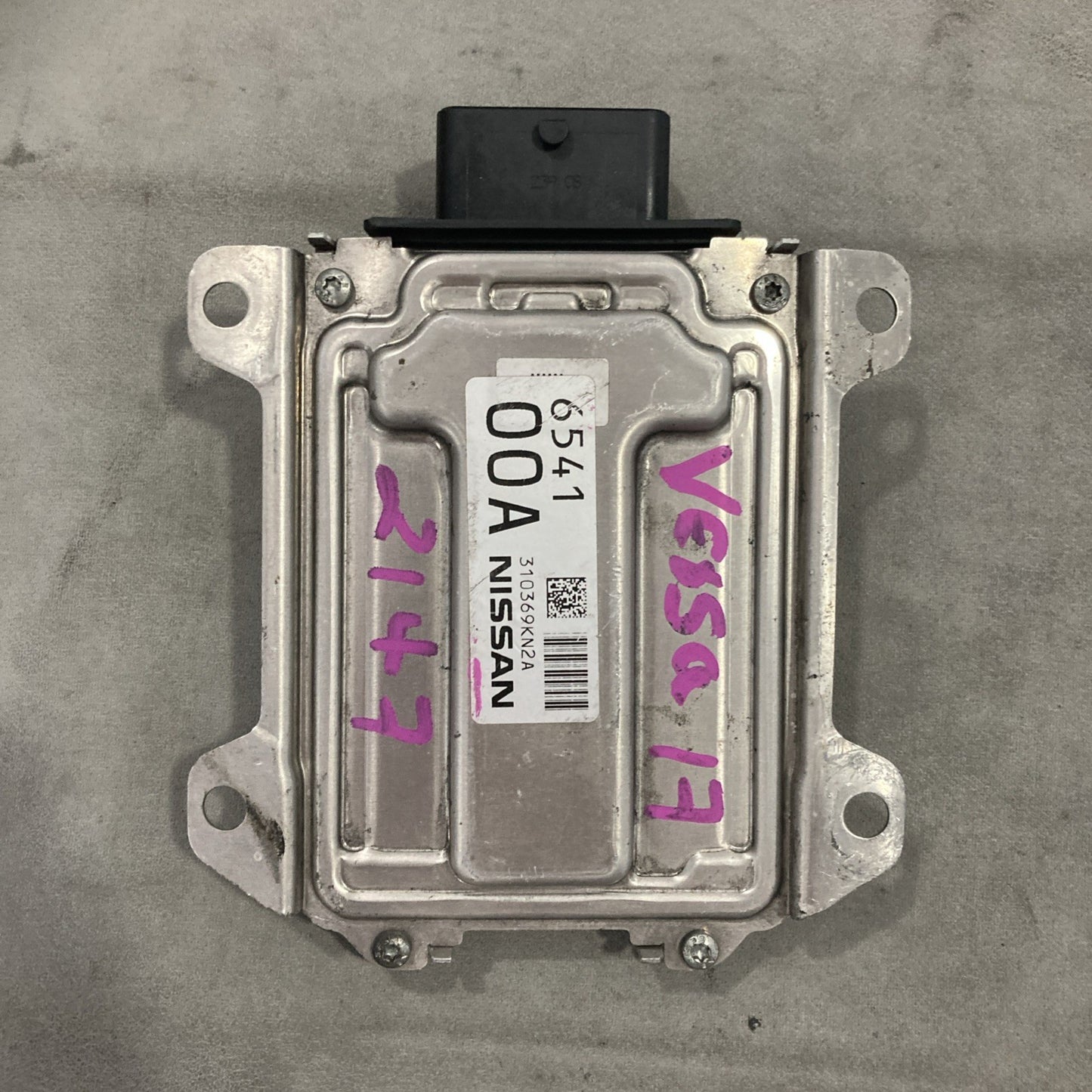 2019 Nissan Versa Transmission Control Module 310F6 5RD0A (B)