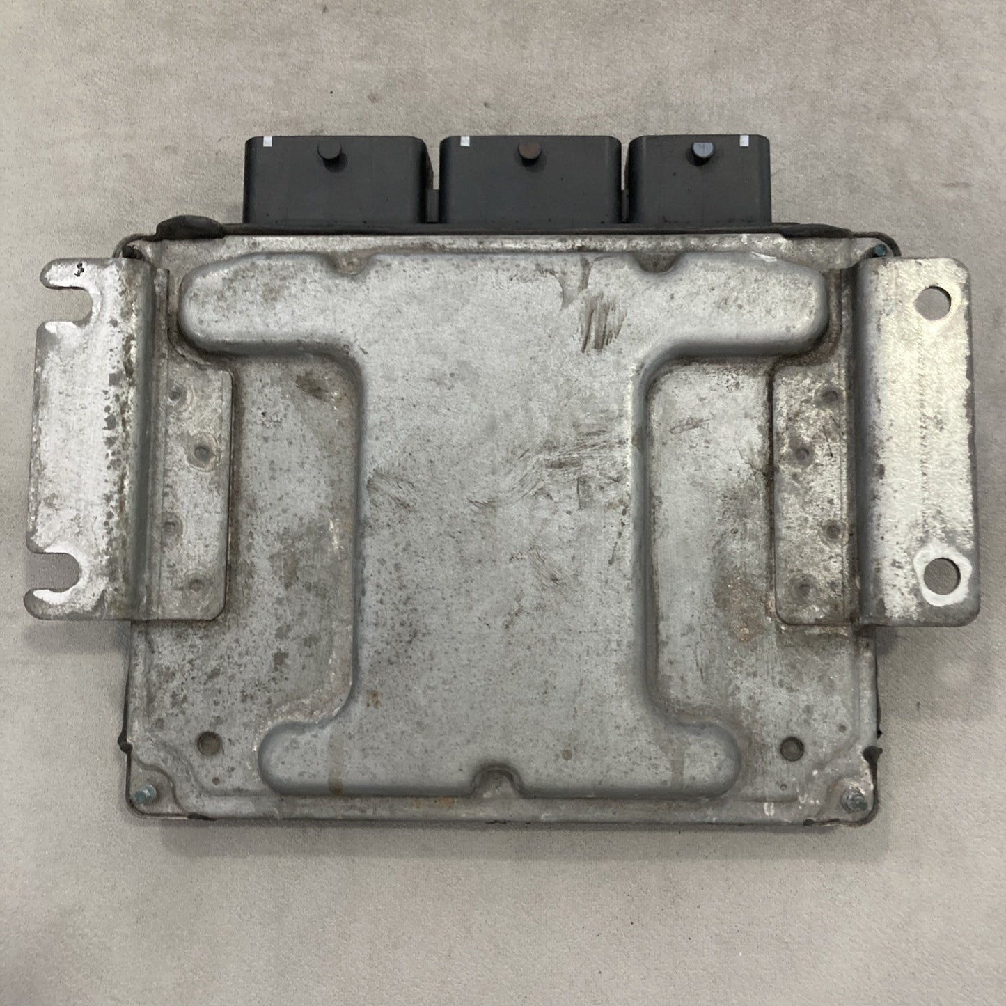 2016-2017 Nissan Sentra ECU/ECM BED40C-300 A2 / NEC022-671