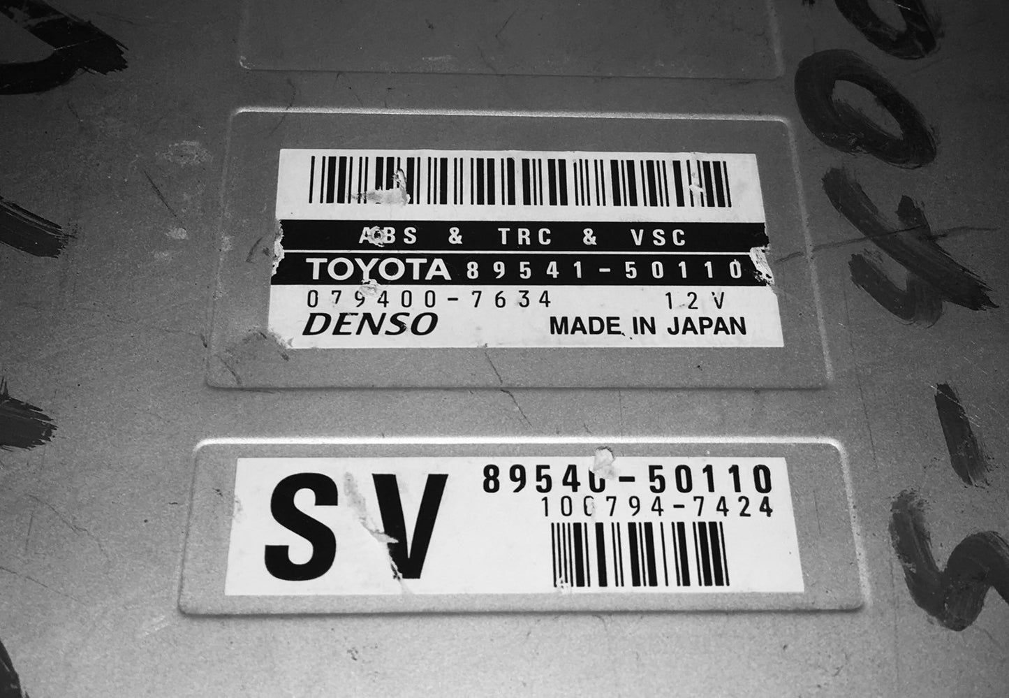 1998 1999 Lexus LS400 ABS 89541-50110