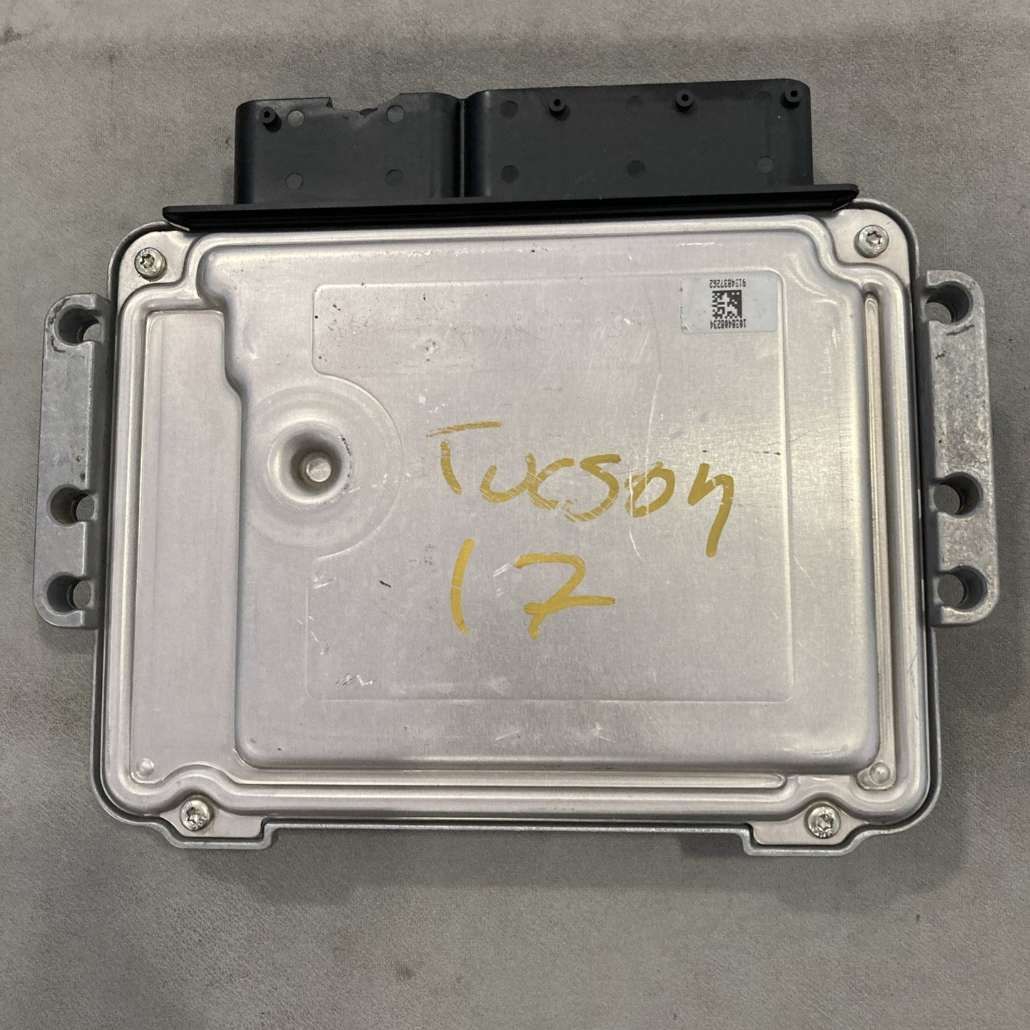 2016-2018 Hyundai Tucson Engine Control Module 39175-2BTA5 (B)