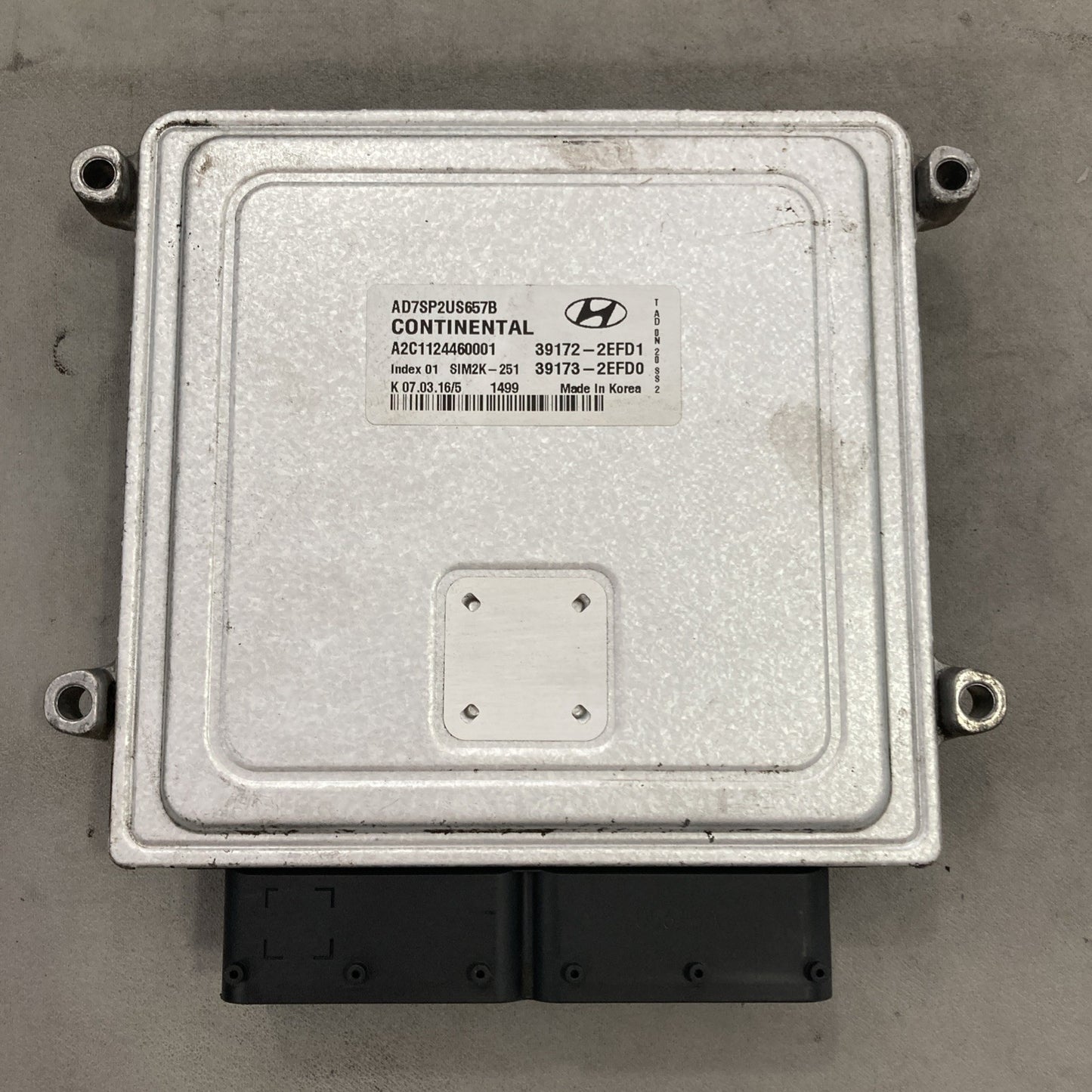 2017-2019 Hyundai Elantra Engine Control Module 39172-2EFD1