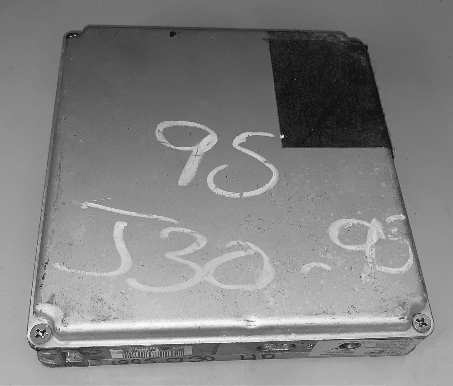 1995 Infiniti J30 ECU A18-C99 K62