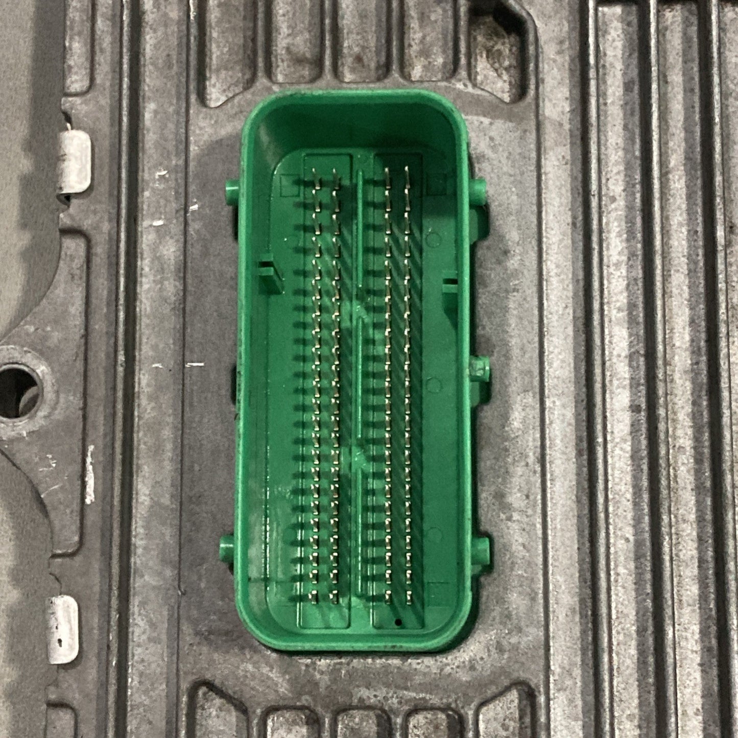 2015-2017 Jeep Renegade 2.4L Engine Control Module P05150911AE