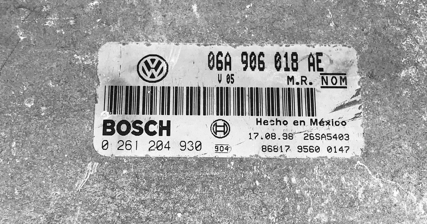 1999 VW Beetle ECU 06A 906 018 AE
