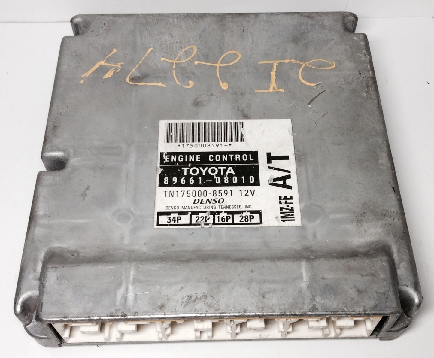 1998 Toyota Sienna ECU 89661-08010