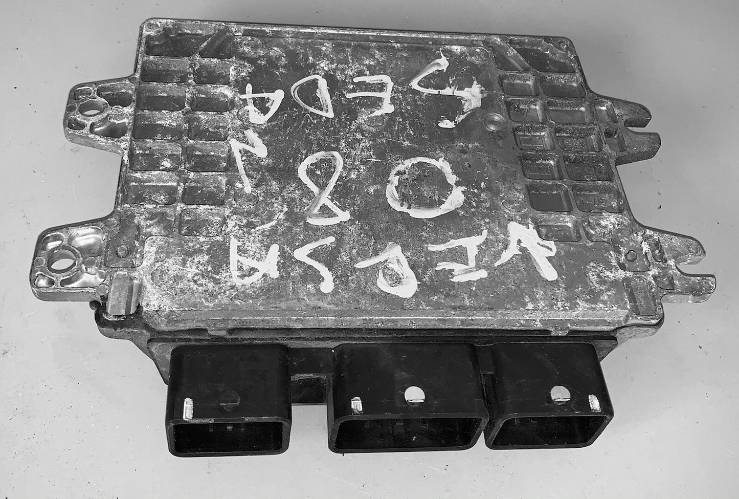 2008-2009 Nissan Versa ECU MEC900-170 A1