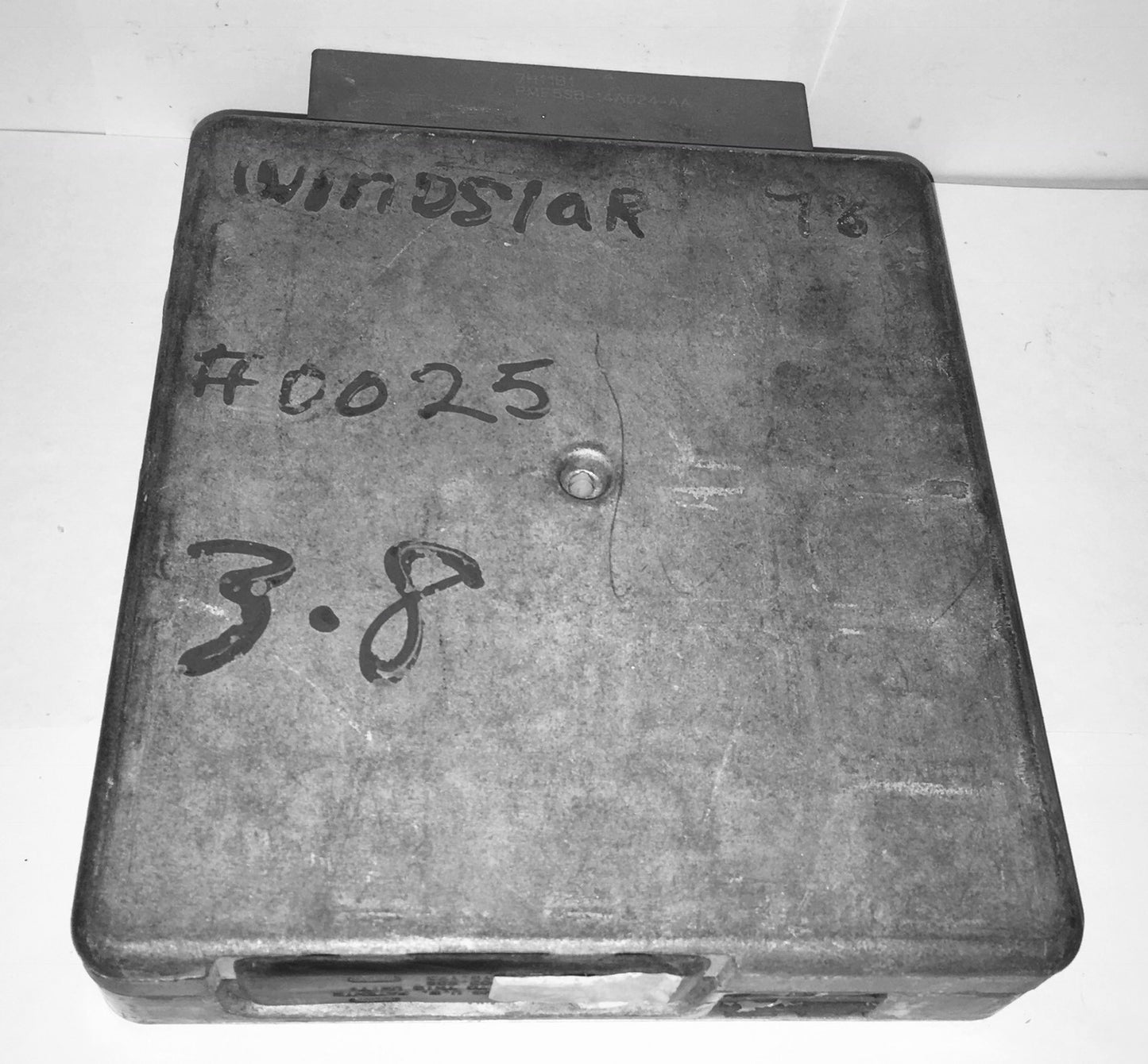 1998 Ford Windstar ECU F88F-12A650-HC