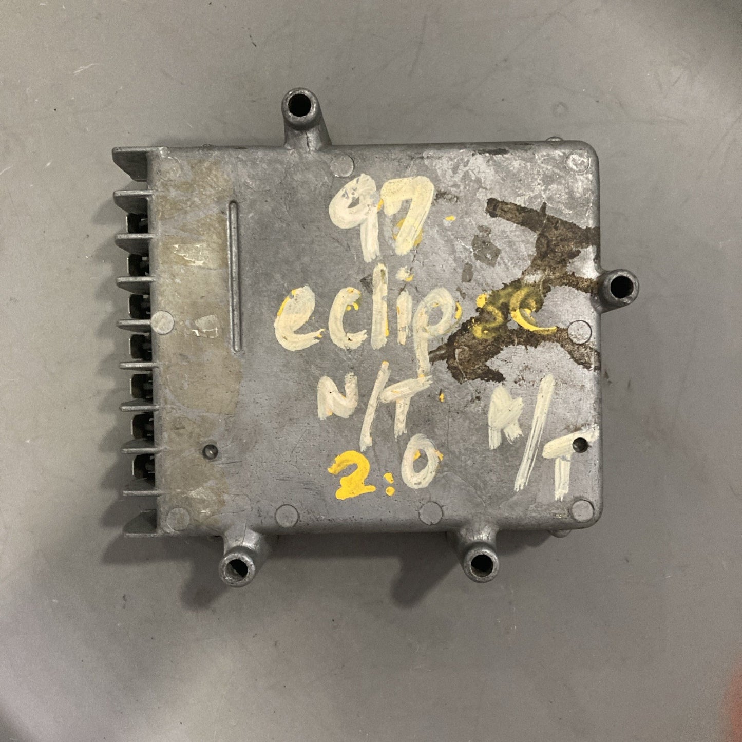 1997 Mitsubishi Eclipse 2.0L A/T Transmission Control Module P05293015AA