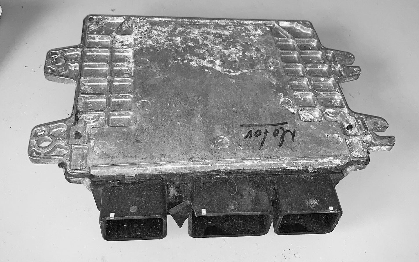 2007 Nissan Altima ECU MEC120-010 F1