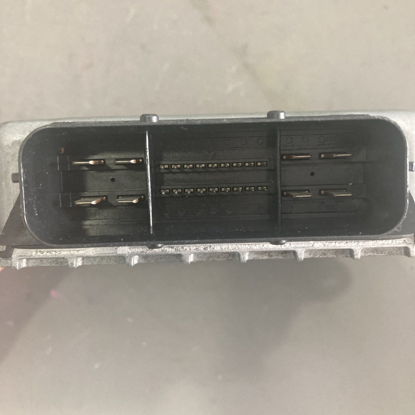 2016-2018 Infiniti QX80 Variable Valve Timing Control Module 23751 EZ31A