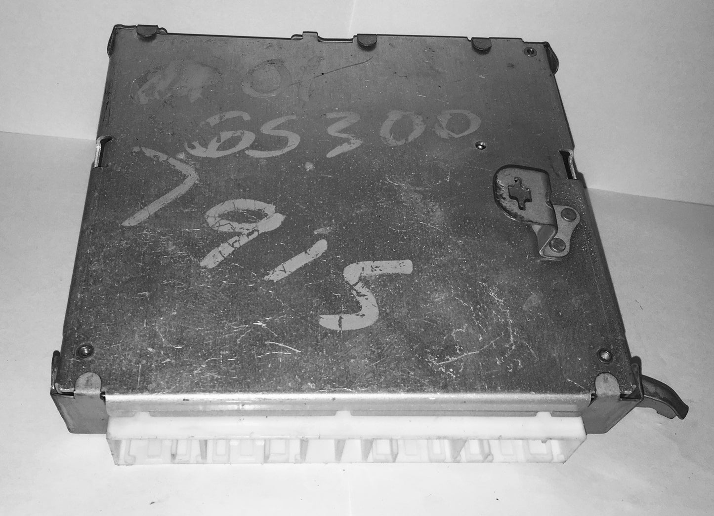2001-2005 Lexus GS300 GS430 ABS 89540-30392
