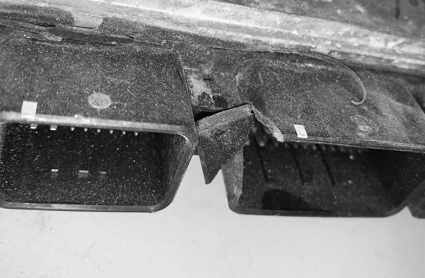 2007 Nissan Altima ECU MEC120-010 F1