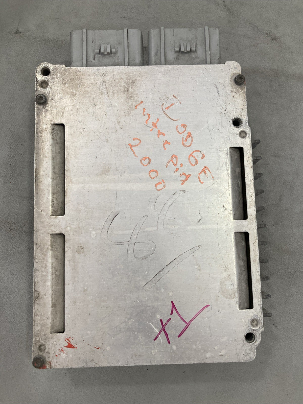 2000 Dodge Intrepid ECU/ECM P04606682AD