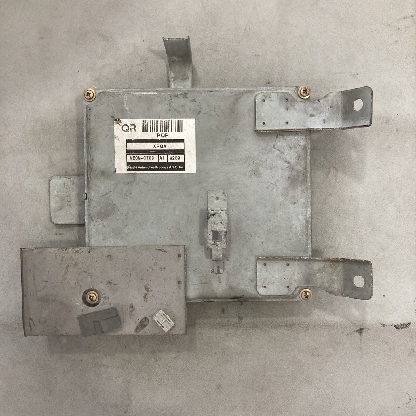1999 Nissan Quest ECU/ECM MECM-C703 A1 9209