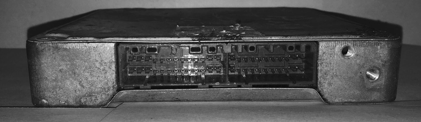 1993-1996 Mazda MX3 ECU B6DE 18 881
