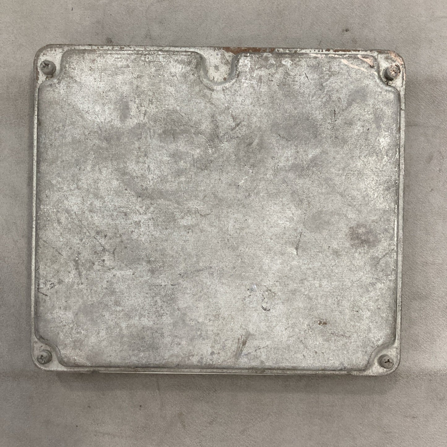 1999-2000 Lexus RX300 ECU/ECM 89661-48064-84