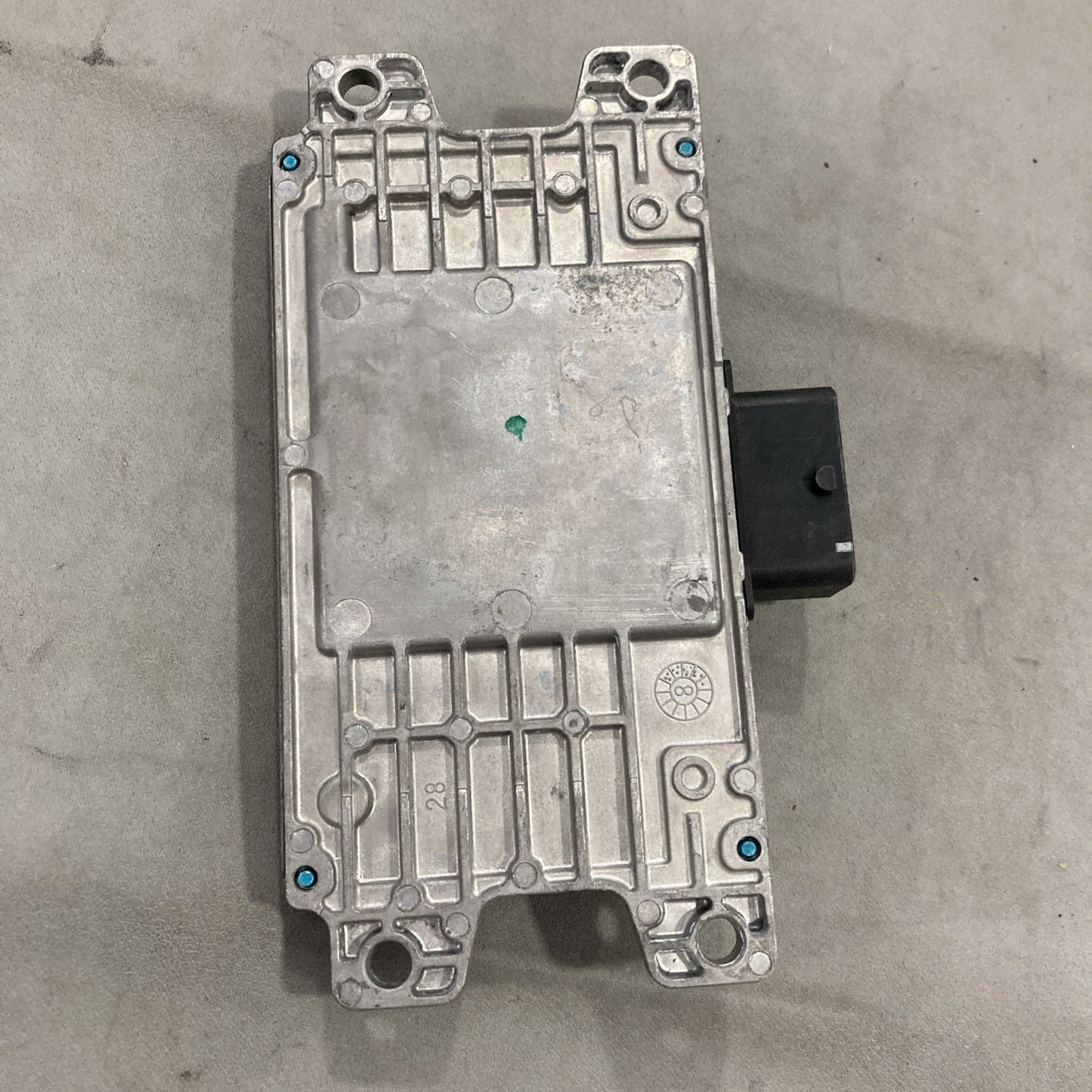 2018-2020 Nissan Altima Transmission Control Module 310F6-5NA0A