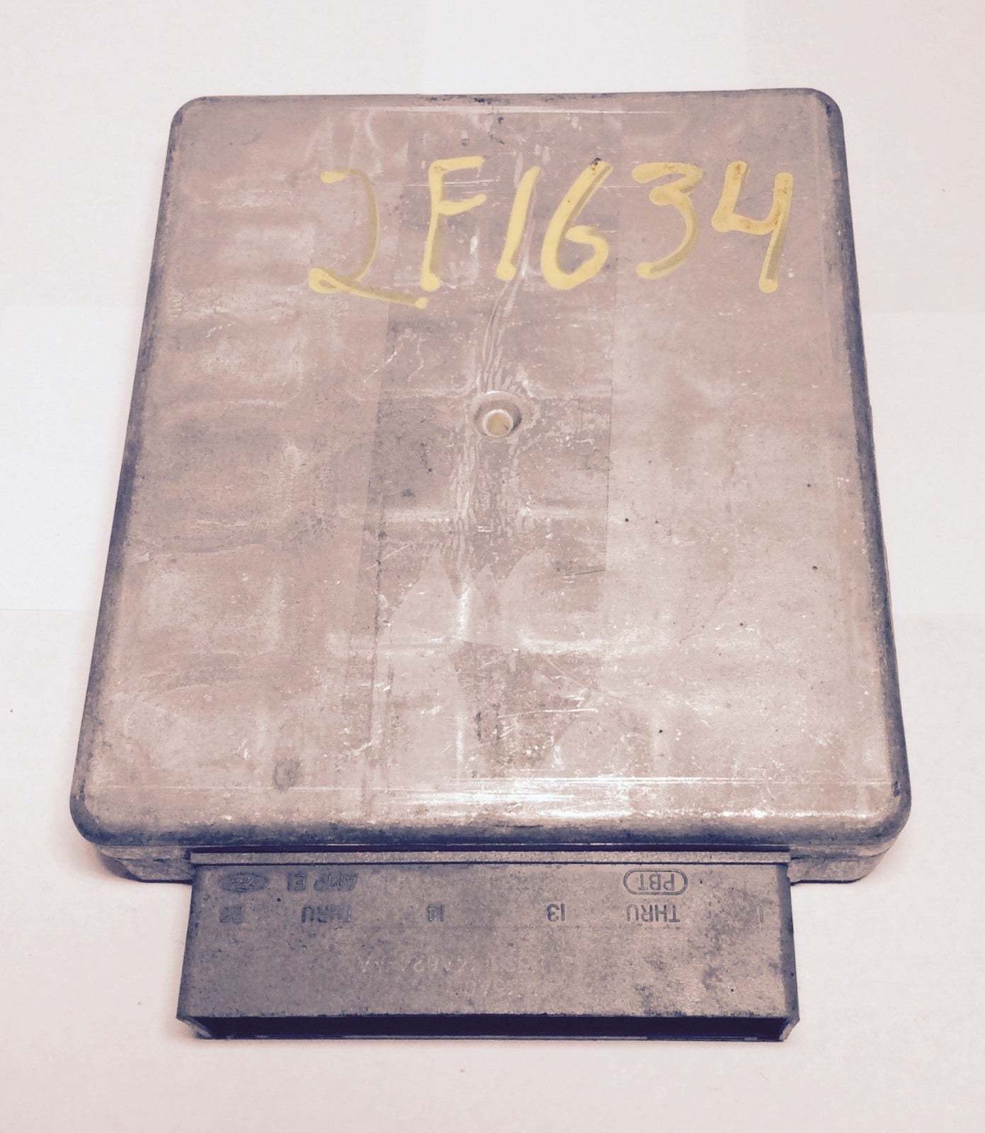 1997 Mustang 3.8L ECU F7ZF-12A650-BB
