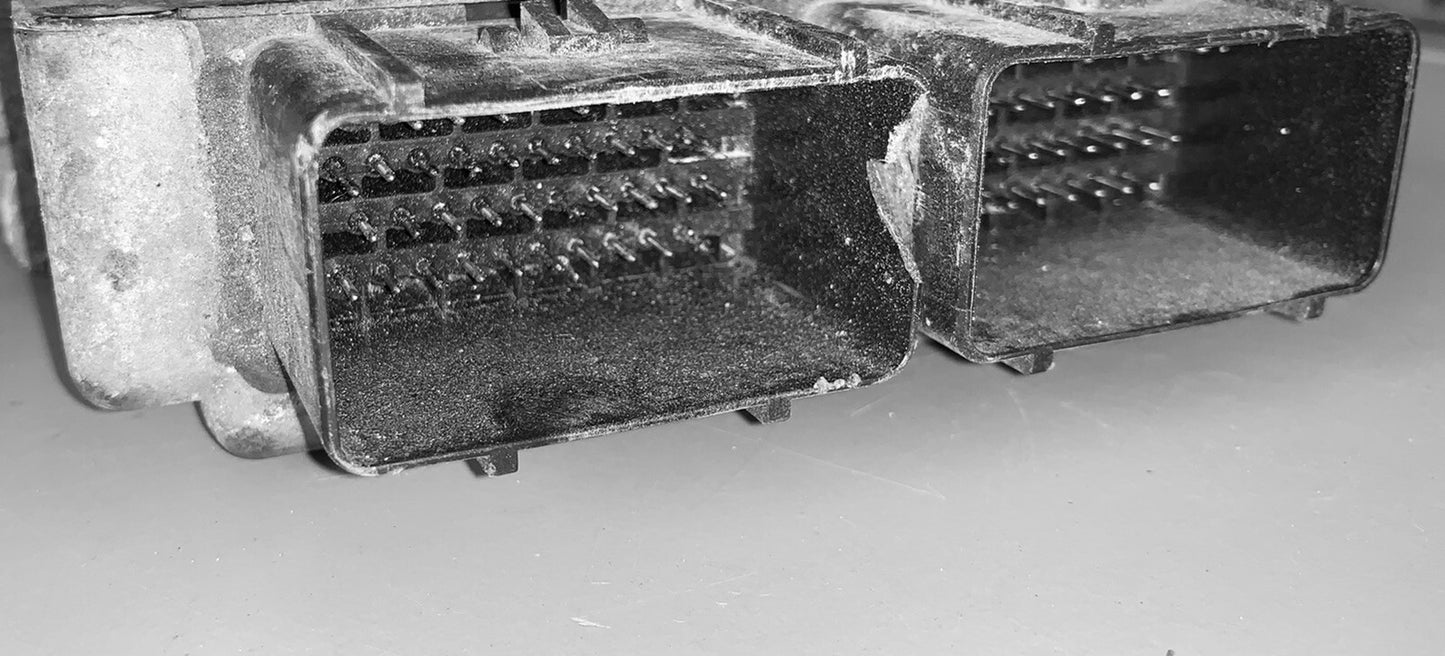 1998 Dodge Caravan ECU P04727232AC