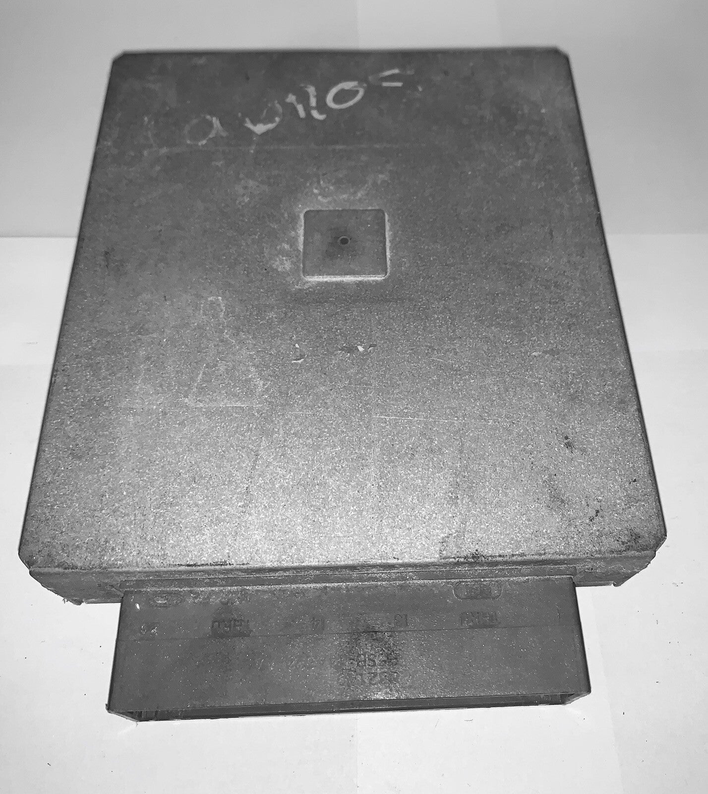1998 Ford Taurus ECU F8DF-12A650-HC