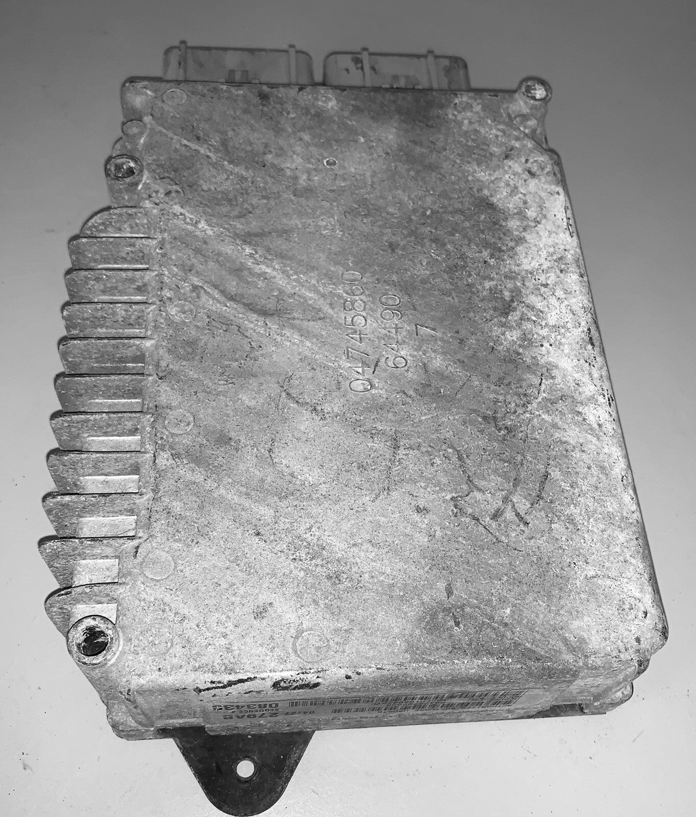 2000 Dodge Caravan ECU P04727279AB