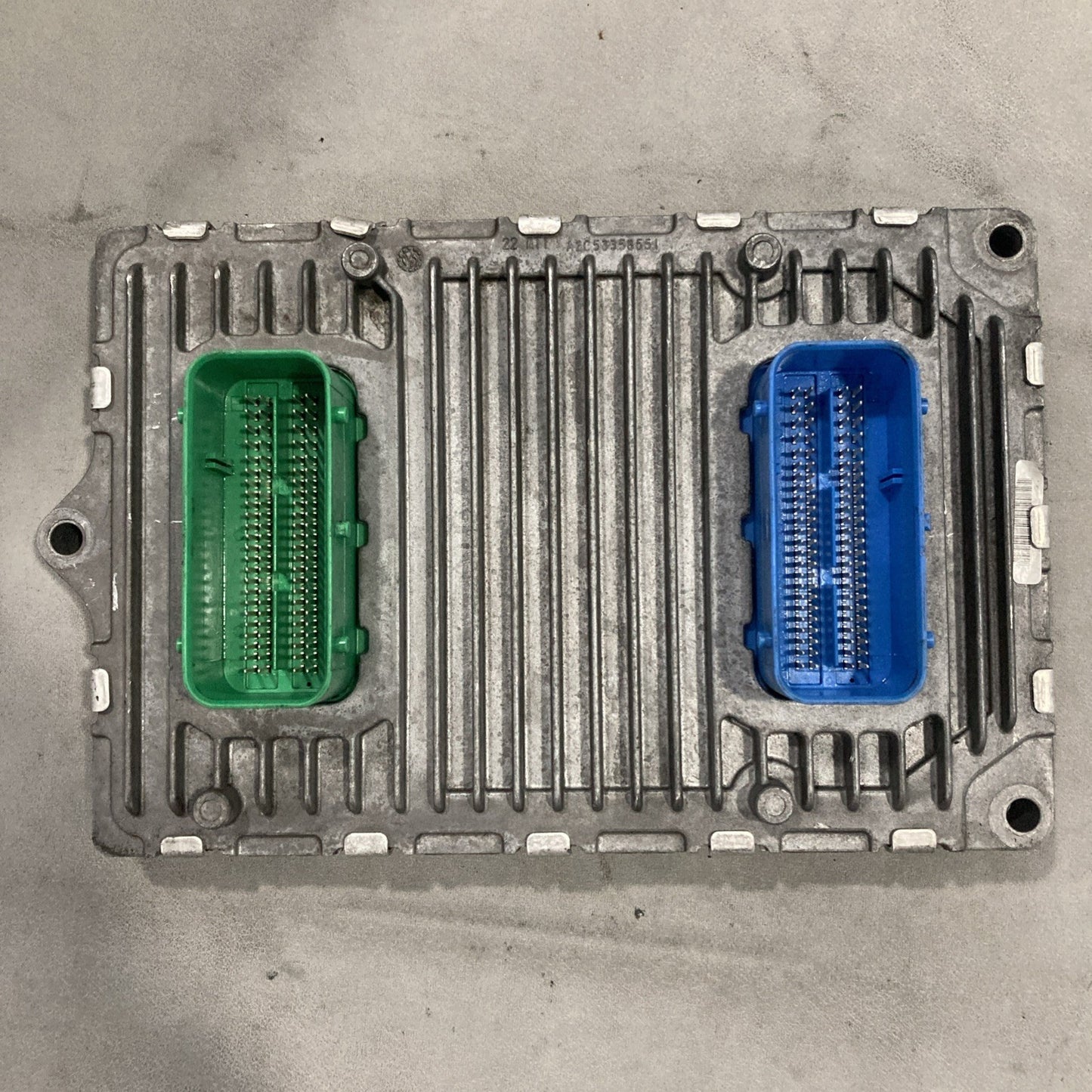 2015-2017 Jeep Renegade 2.4L Engine Control Module P05150911AE