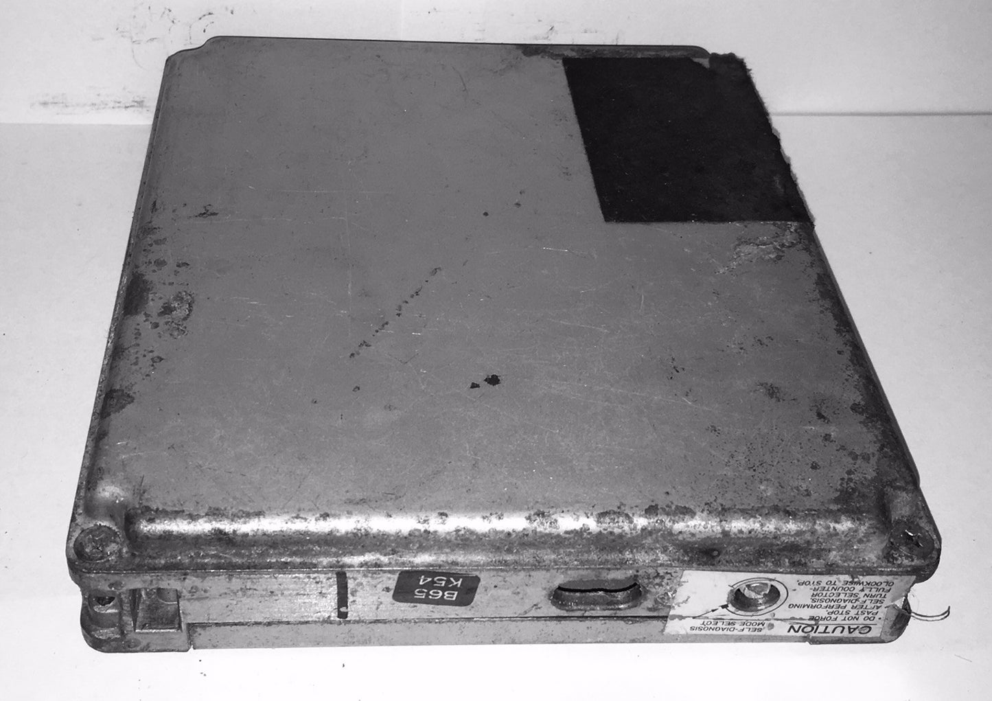 1994 Infiniti J30 ECU A18-B65 K54