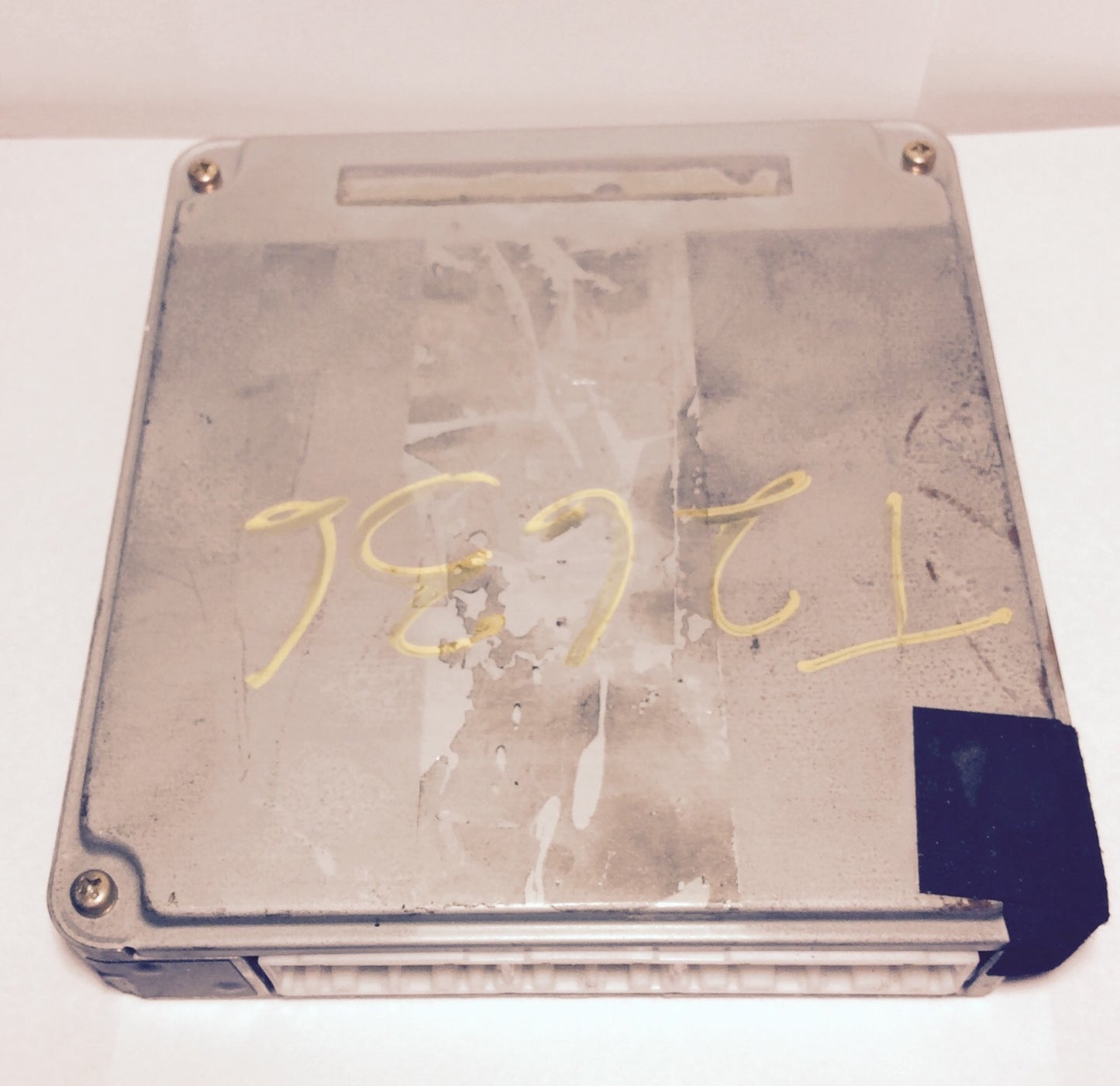 1998 1999 Toyota Corolla ECU 89661-02551