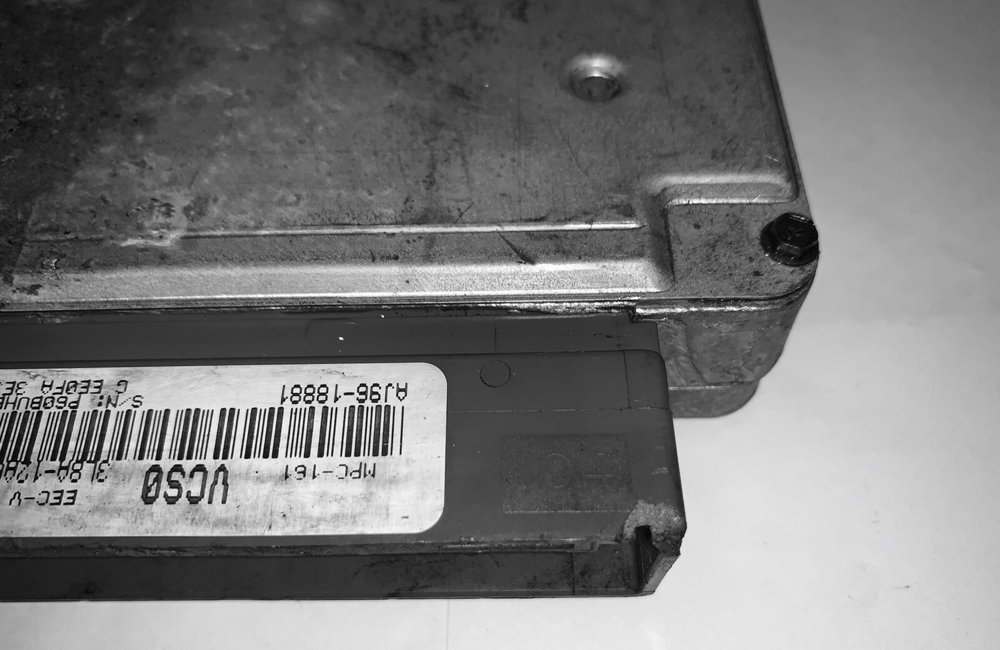 2003 Ford Escape ECU 3L8A-12A650-VA