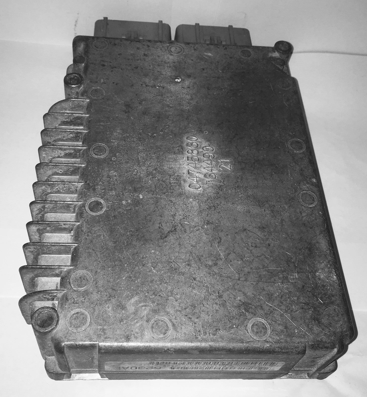 1998 Chrysler 300 ECU P04896230AE