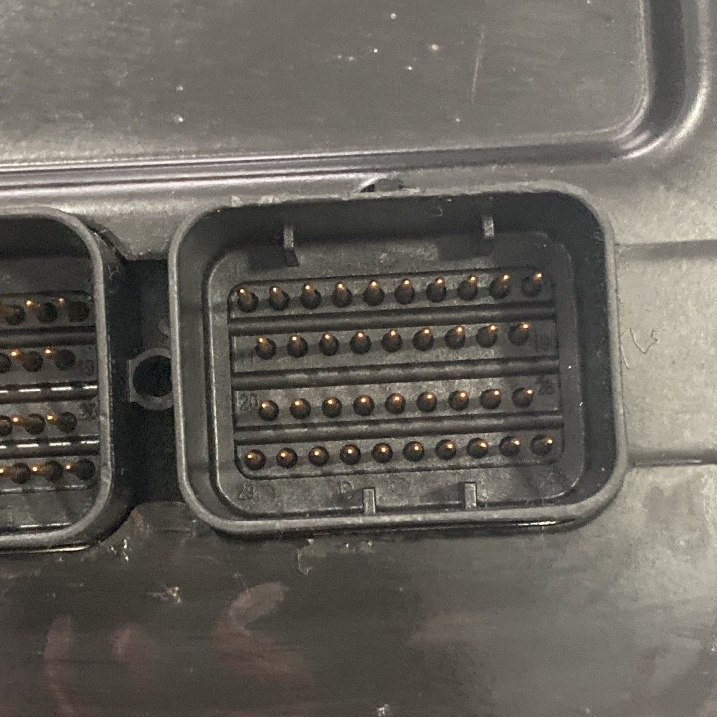 2006 Dodge Charger 2.7L ECU/ECM P050594318AE *VIN PROGRAMMED*