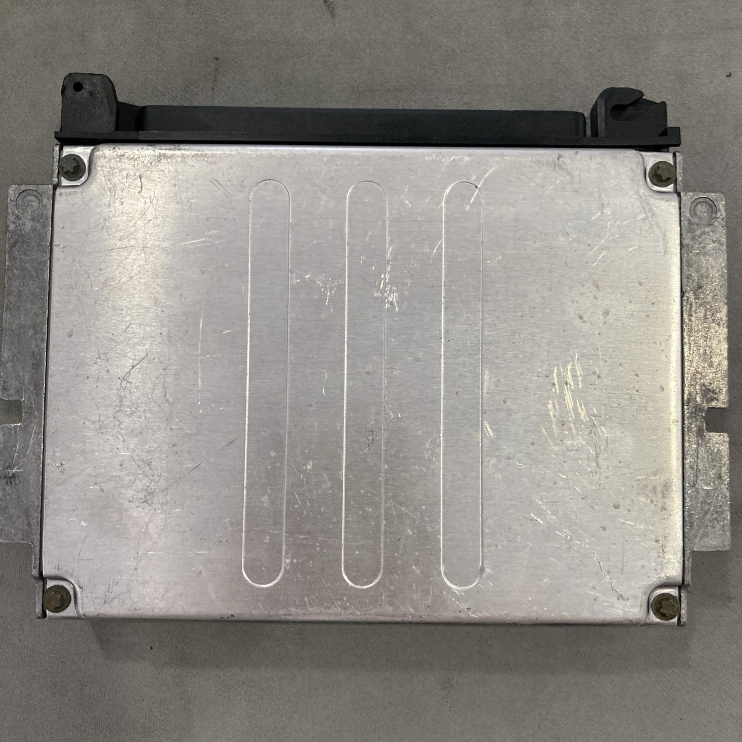1997-1998 BMW 528i ECU/ECM 1430183