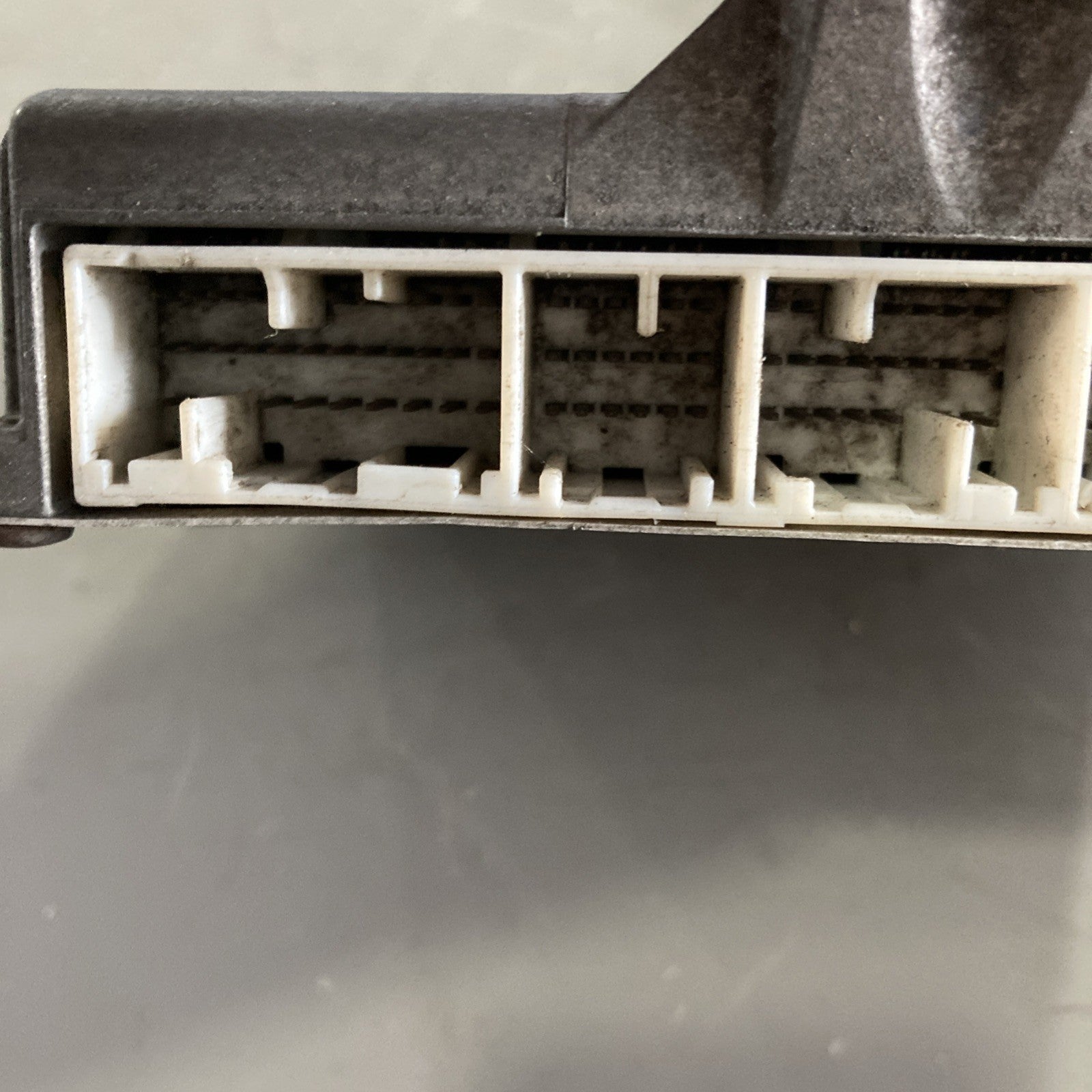 2000-2001 Honda Odyssey ECU/ECM 37820-P8F-A64