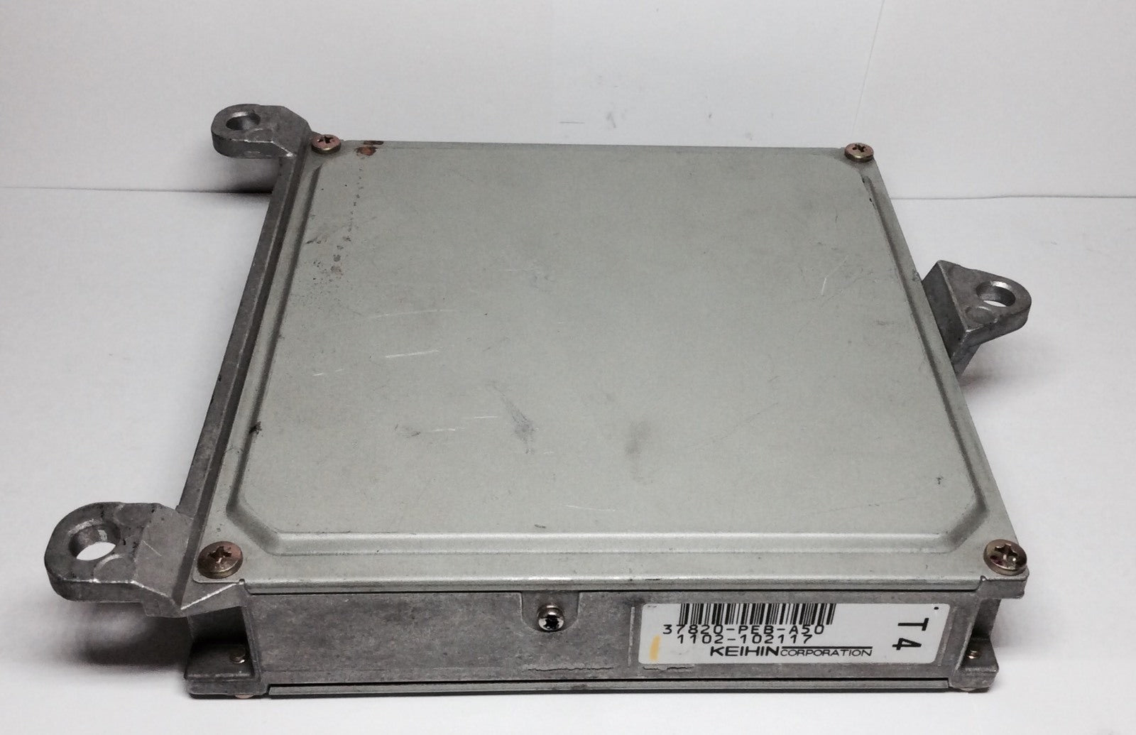 1994 Isuzu Oasis ECU 37820-PEB-A50