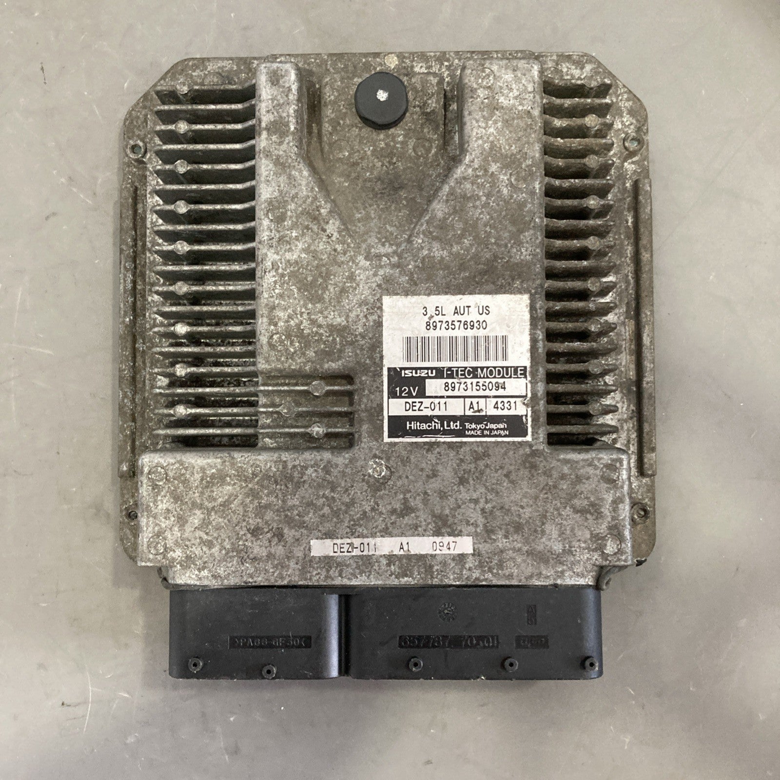 2004 Isuzu Rodeo Axiom ECU/ECM DEZ-011 A1