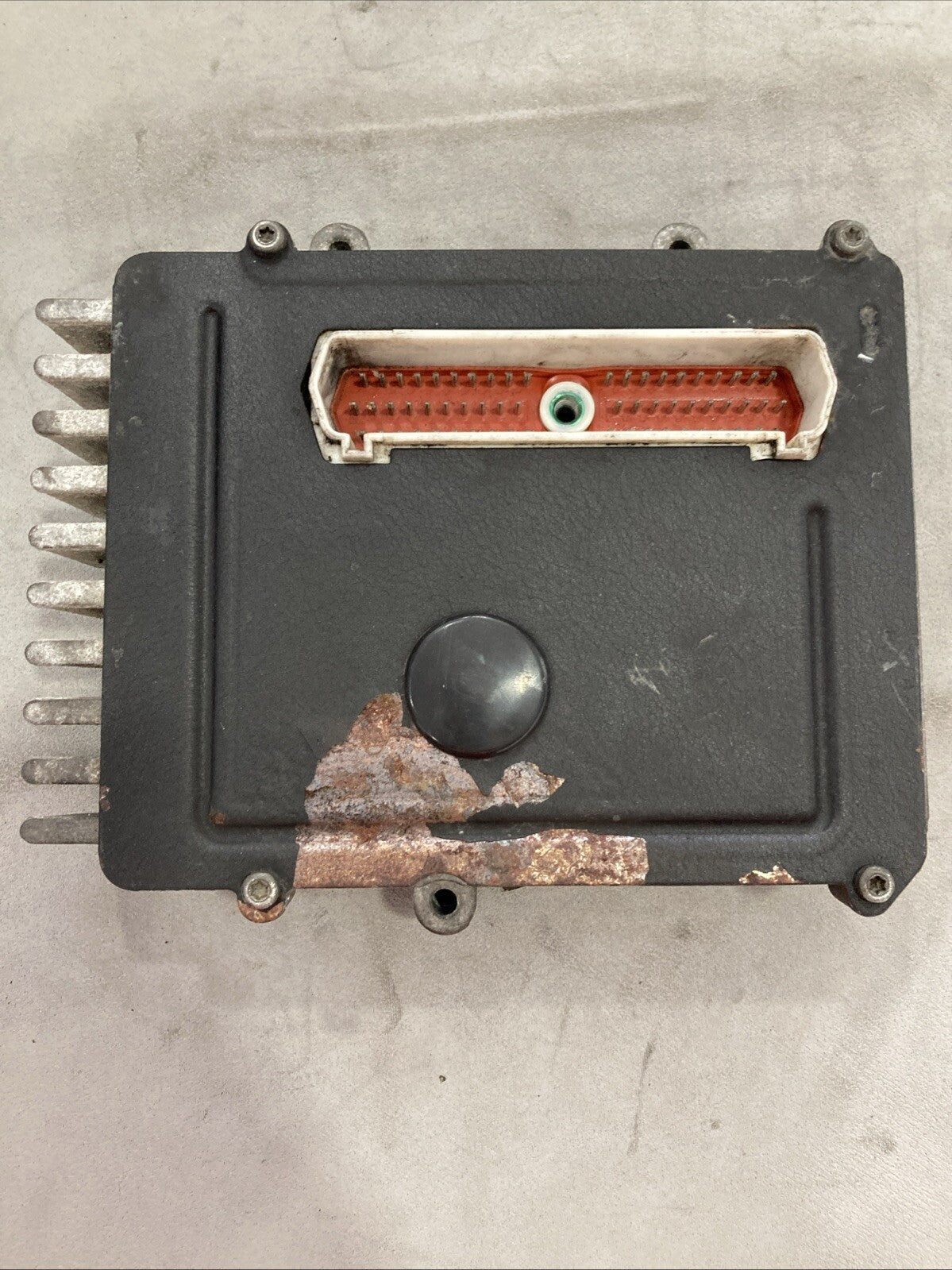 2003 Jeep Liberty TCM P56044573AA