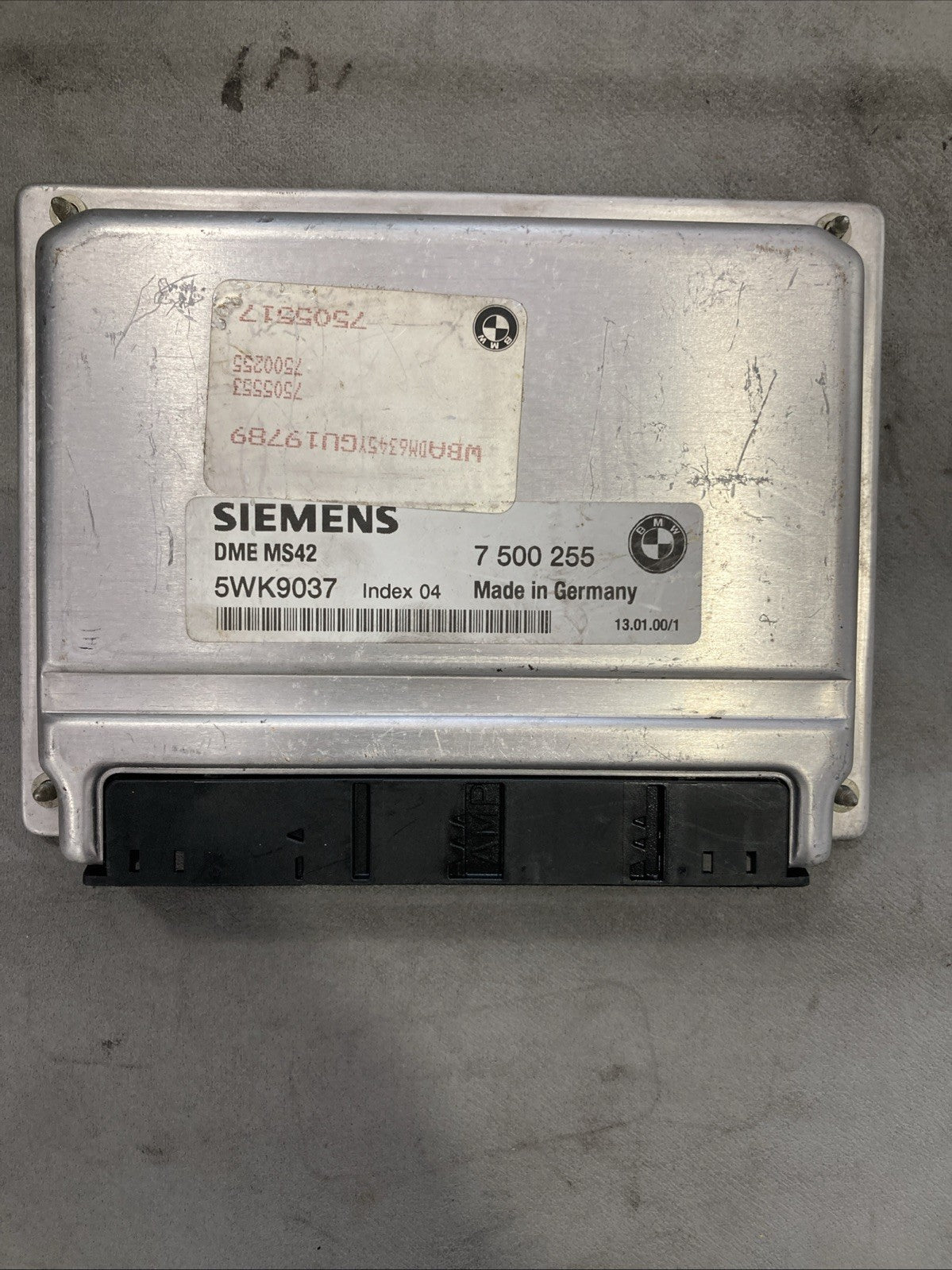 1999-2001 BMW 528I ECU/ECM 7 500