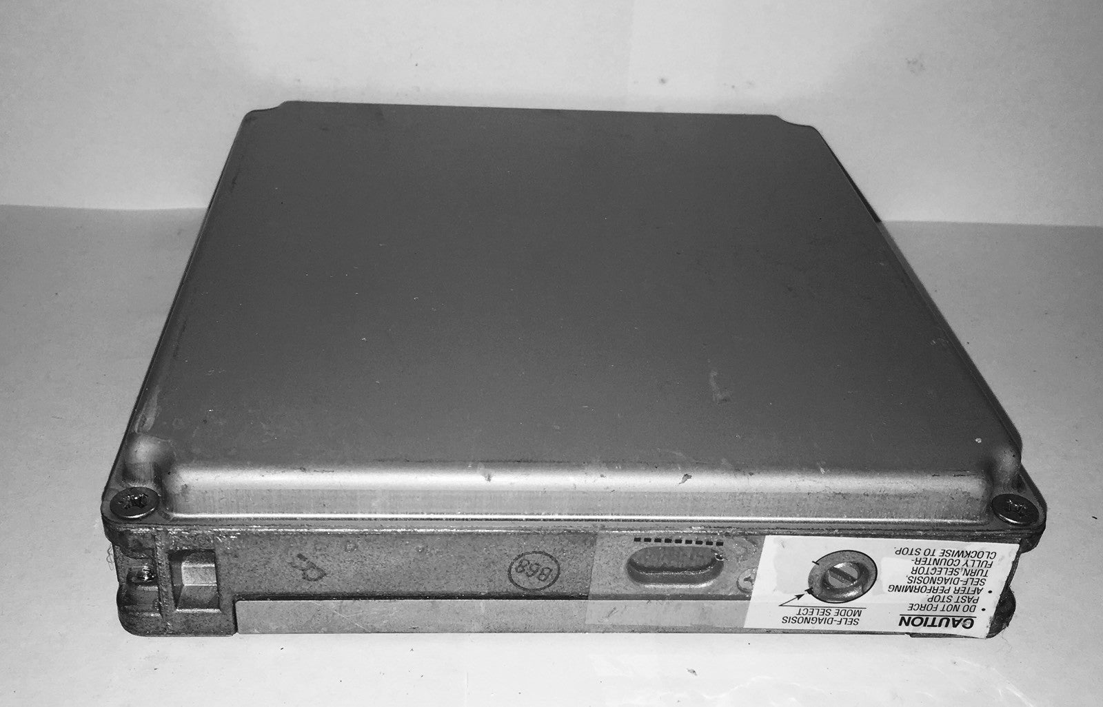 1995 1996 Nissan Sentra ECU JA18E54 B68