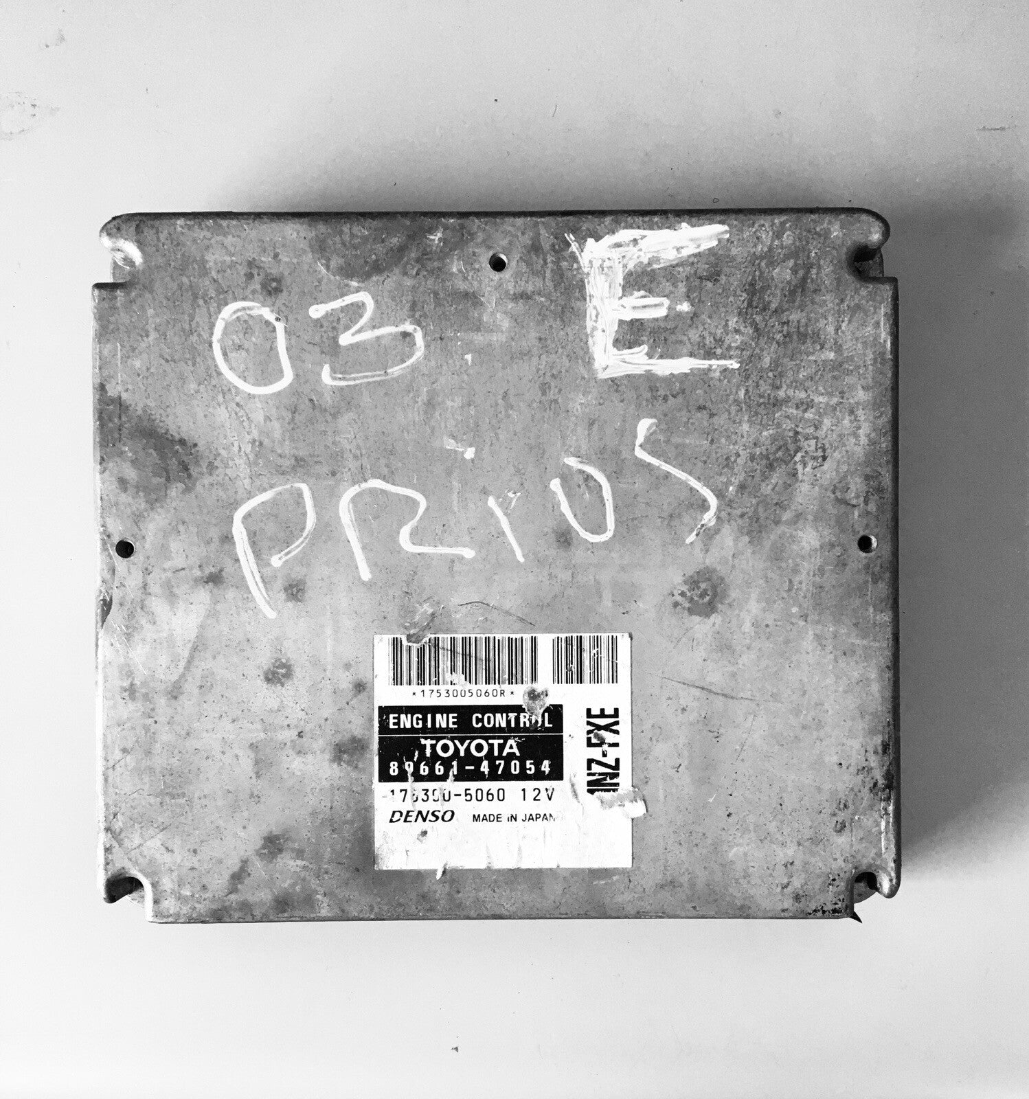 2001 2002 2003 Toyota Prius ECM 89661-47054