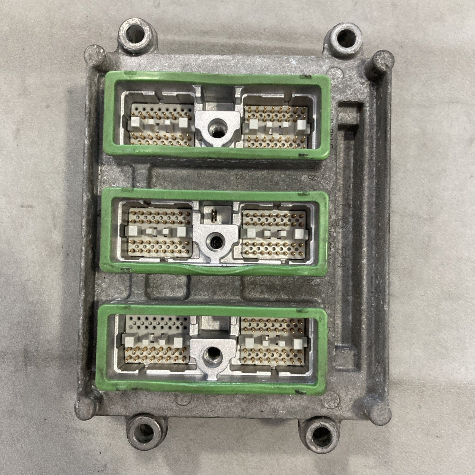 2004-2005 GMC Envoy ECU/ECM 12573576