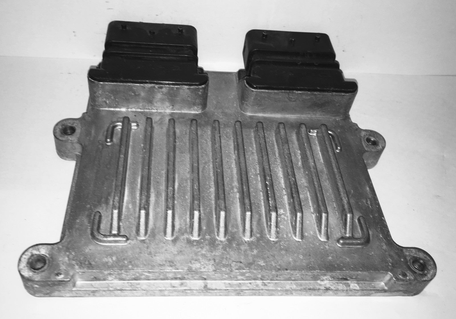 2009-2011 Hyundai Genesis ECU 39106-3C010