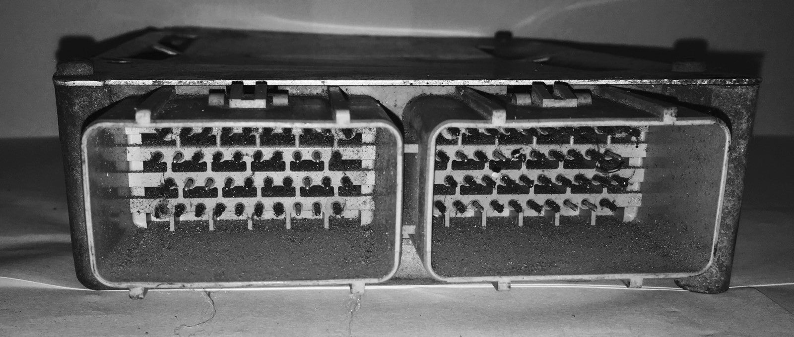 1998 Intrepid ECU P04606460AM 