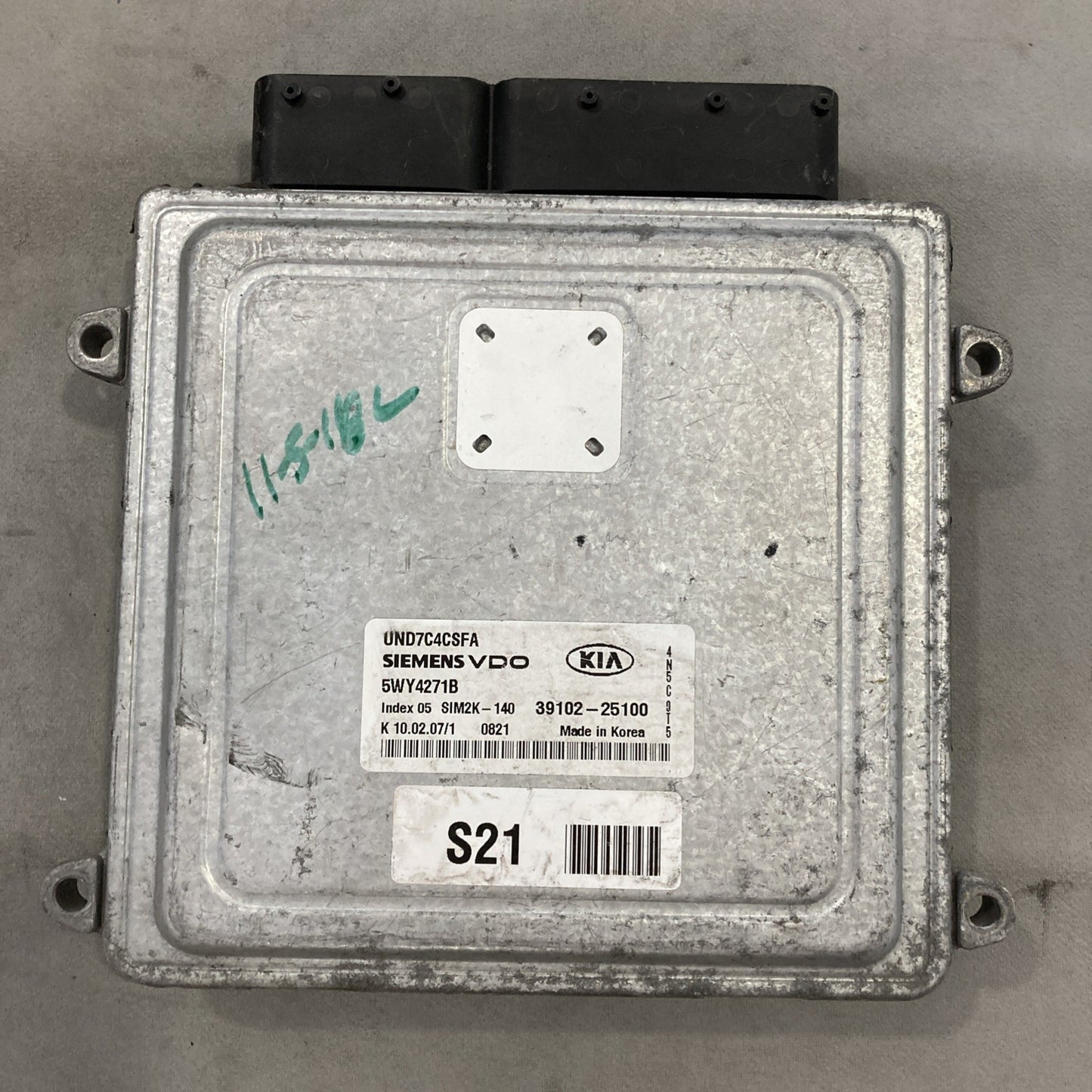 2007-2008 Kia Rondo 2.4L ECU/ECM 39102-25100