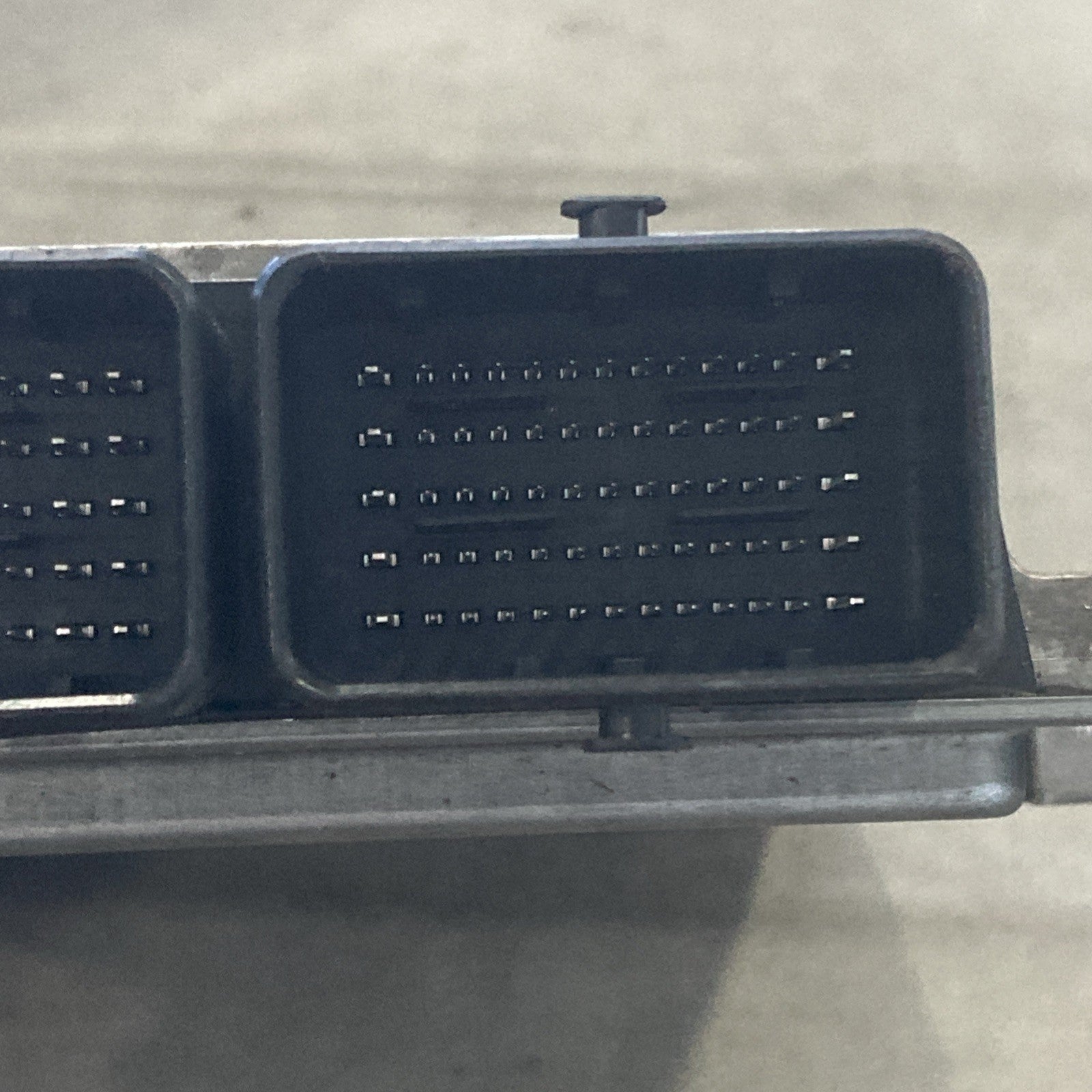 2012 Infiniti QX56 5.6L ECU/ECM DEA030-340 D2