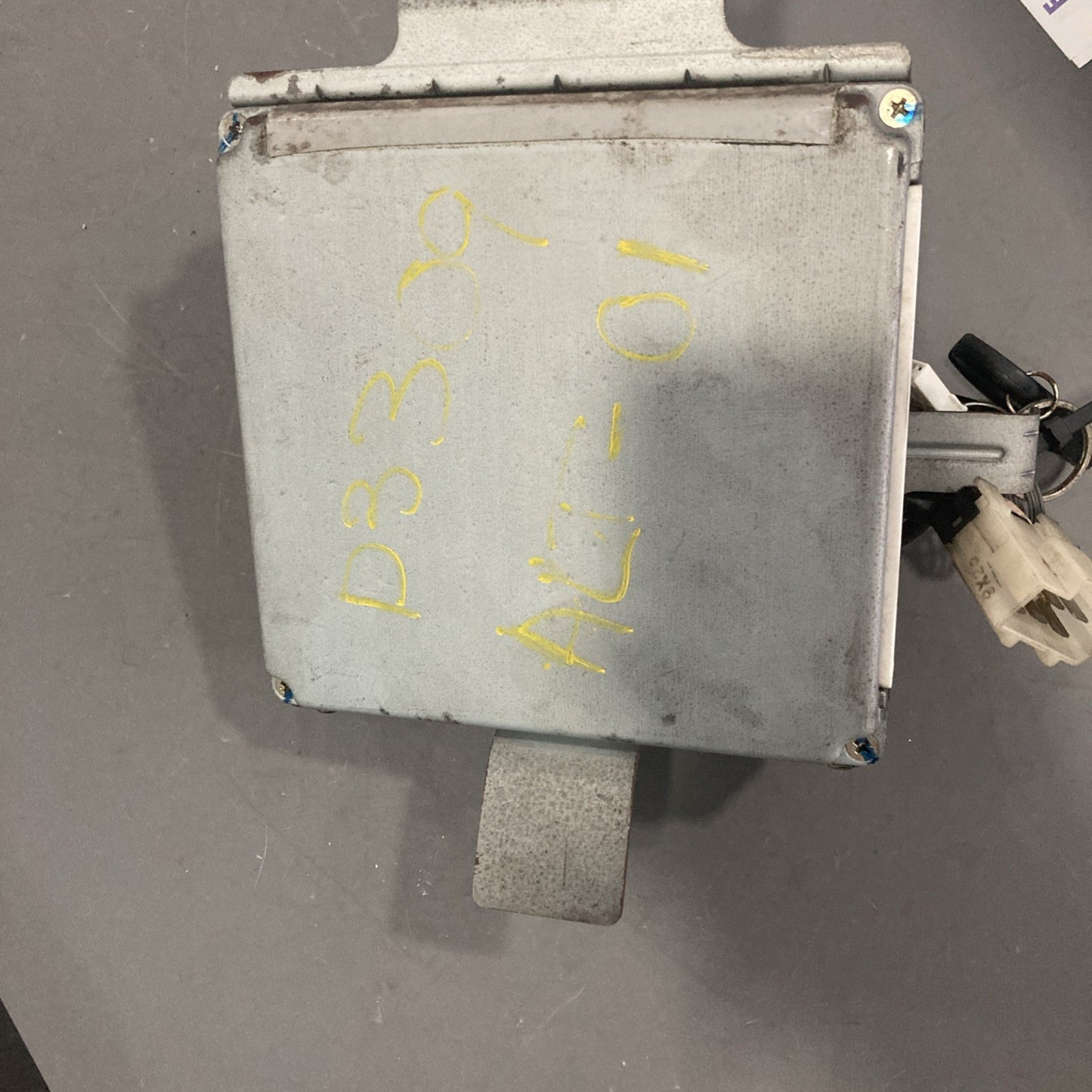 2001 Nissan Altima ECU/Lock Cylinder/Key JA18P64 ZA0