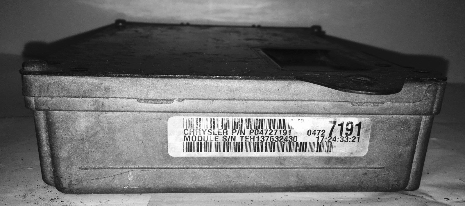1996 Dodge Caravan Voyager ECU P04727191