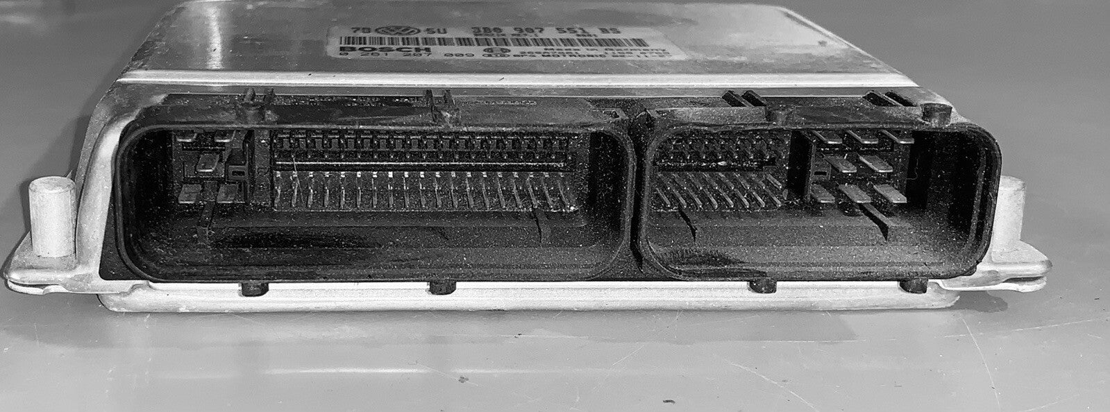 1999-2001 VE Passat ECU 3B0 907 551 BS